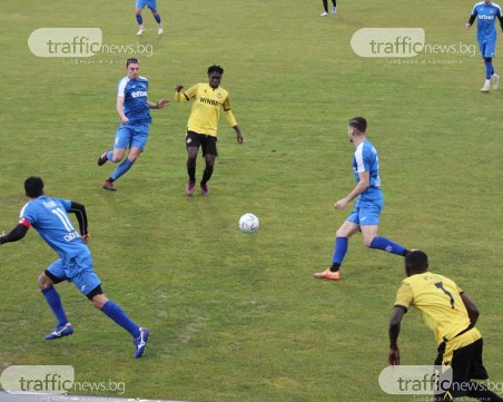 Ботев бие с 8:0 в неофициалния дебют на Балтазар