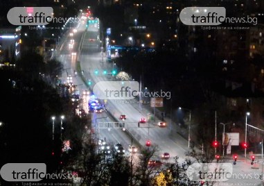 Два автомобила се удариха на бул Васил Априлов в Пловдив
