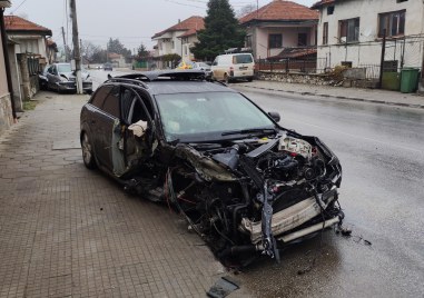 Тежка катастрофа е станала на главния път в Йоаким Груево