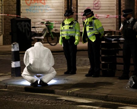 Две деца и четири жени станаха ранените в стрелбата в центъра на Лондон