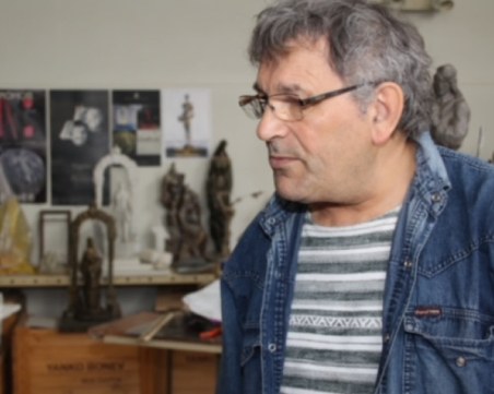 Почина скулпторът Янко Бонев
