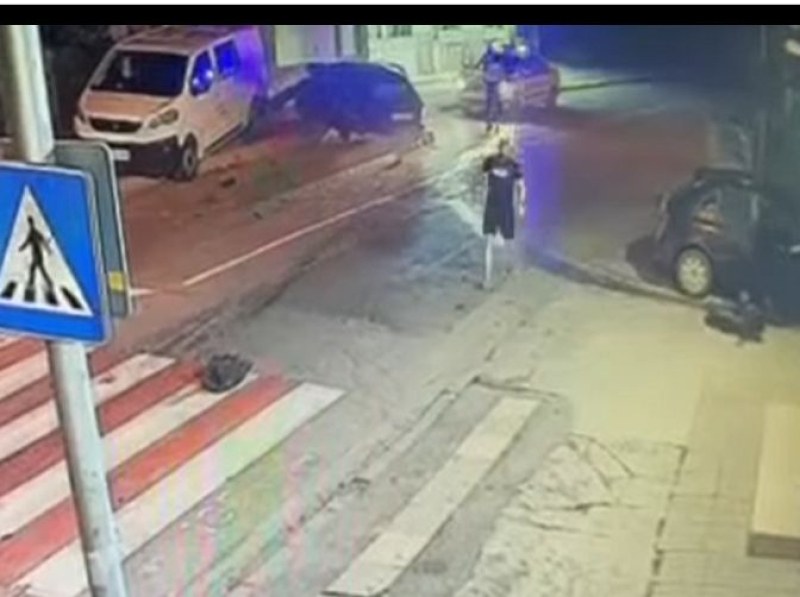 Шофьор, преследван от патрулка в София, помита пешеходец по брутален начин