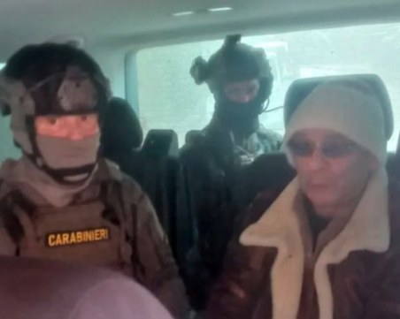 Арестуваха лидера на Коза ностра - най-издирвания мафиотски бос в Италия