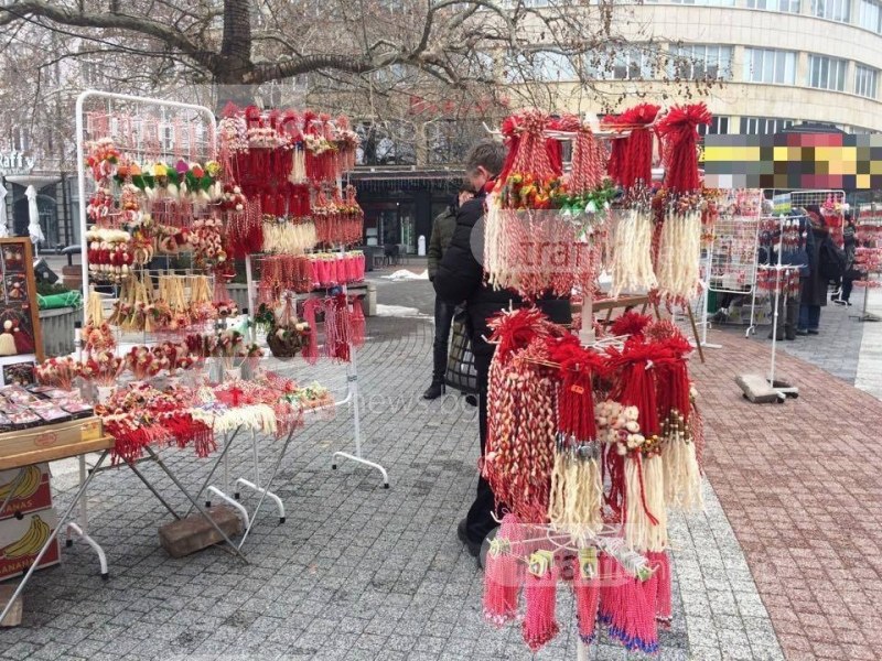 Гаф в сайта на Община Пловдив прецаква търговци на мартеници?