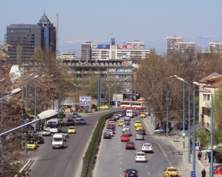 Токсичен въздух в Пловдив! Общината призовава гражданите да избягват разходки