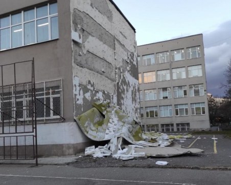 Над 470 сигнала за щети, причинени от силния вятър, са получени в системата на 112