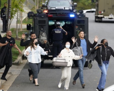 Стрелба във Вашингтон, има загинал