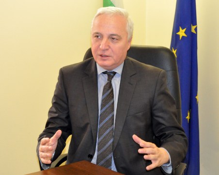 Близо 1,8 млн. лв. са дарени на партиите на последните избори