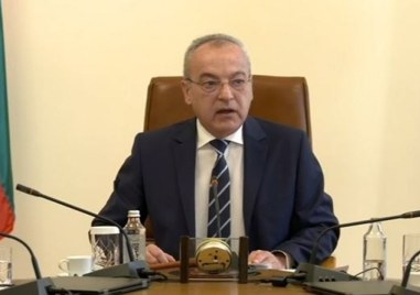 Министър председателят Гълъб Донев е провел телефонен разговор с колегата си