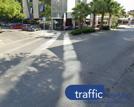 Джигит едва не отнесе баща и двете му деца на пешеходна пътека на ул. „Богомил”