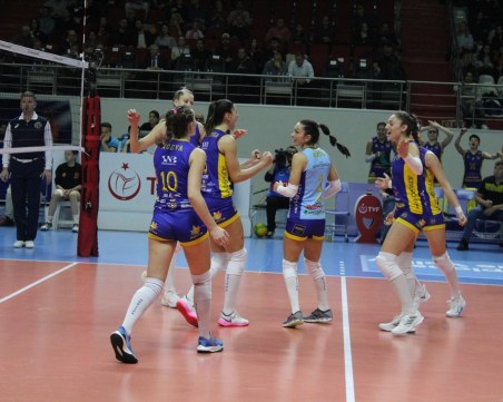 Марица в битка за място на финала за Купа България днес