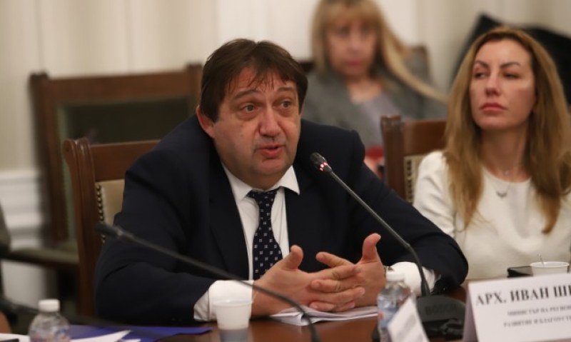 Шишков: Започваме да глобяваме строителите за незаконно строителство