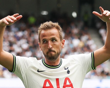 Хари Кейн е цел номер 1 на Ман Юнайтед, Тотнъм този път склони да го продадат