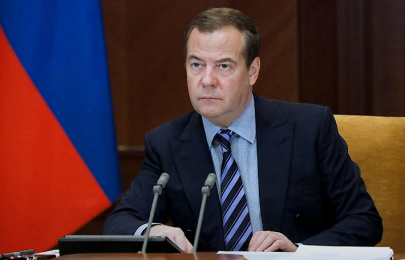 Медведев: Западът иска да изтощи Русия, имат достатъчно оръжия