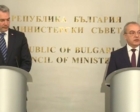 Донев към австрийския канцлер: Влизането в Шенген остава основен приоритет за България