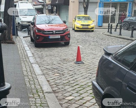 Феодалът конуса си мени, но нрава - никога!