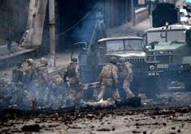 Руските окупационни сили и украинските войски отново водят ожесточени боеве