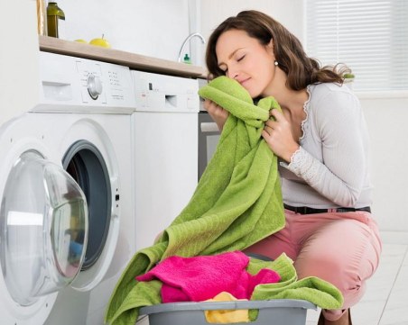 Как да ароматизирате прането си без омекотител