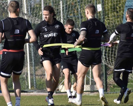 Локо загуби от сърби в контрола