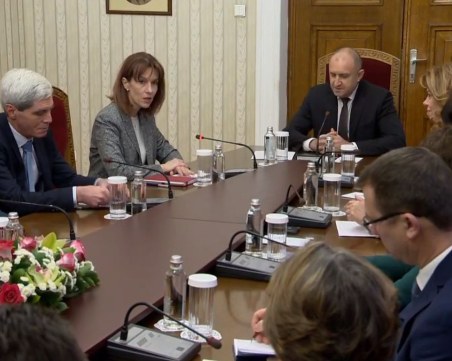 ЦИК при Радев: Датата 2 април е напълно възможна за изборите, 26 март крие риск