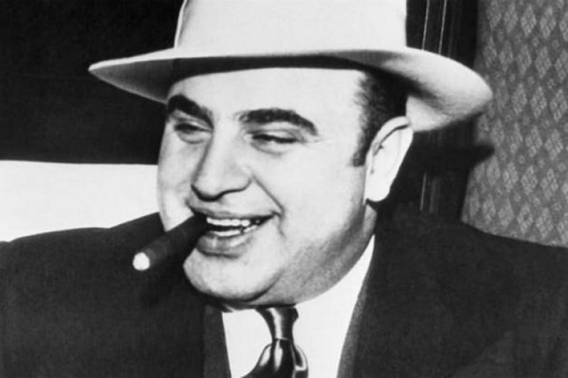 На този ден: За пръв път е изсвирен Сватбеният марш, умира Ал Капоне