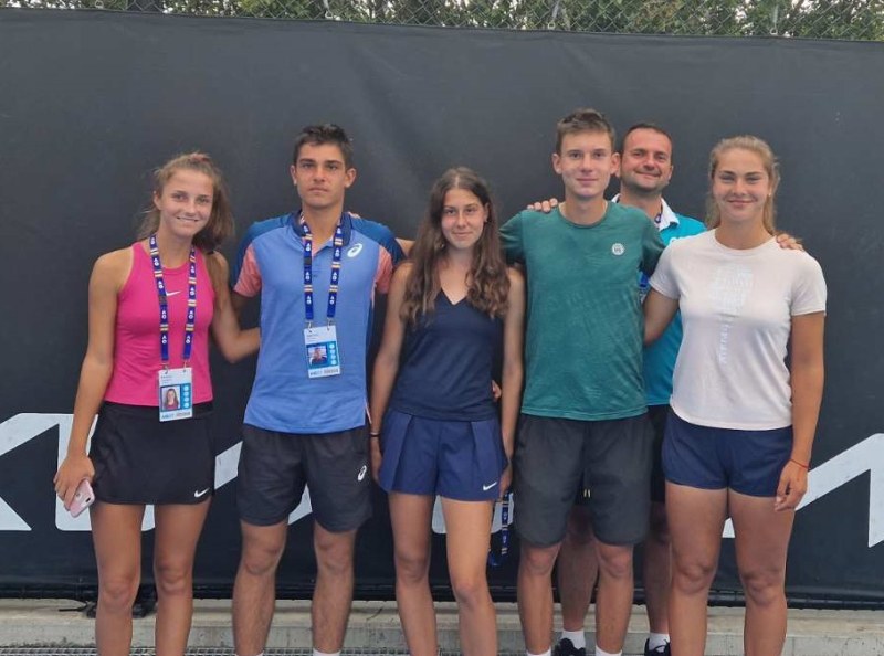 Страхотен успех! България с трима осминафиналисти на Australian Open при юношите и девойките