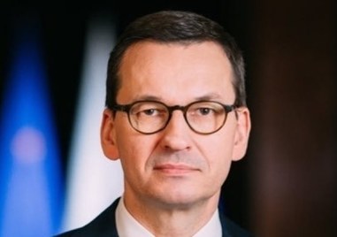 Премиерът на Полша съобщи че заявлението за получаване на финансиране