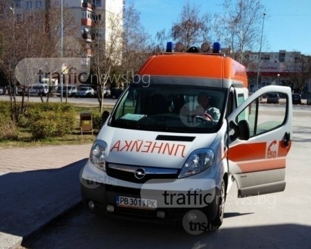 Шофьор блъсна възрастна жена в Пловдив, откарана е в болница