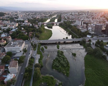 Авария в центъра на Пловдив! Близо 30 минути пловдивчани са без електричество