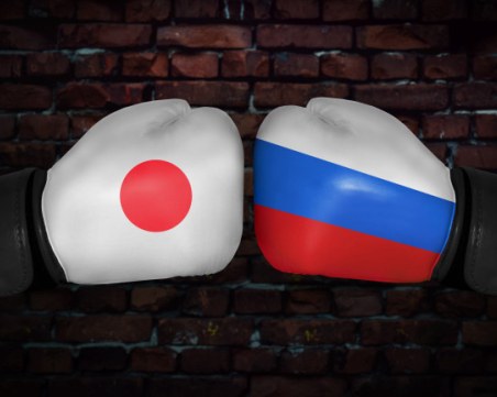 Япония затяга санкциите си срещу Русия