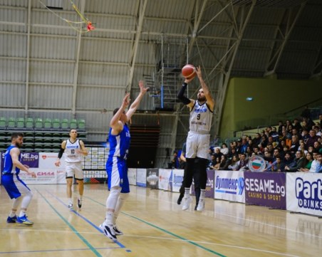 Академик беше на крачка да нанесе първа загуба на Рилски спортист