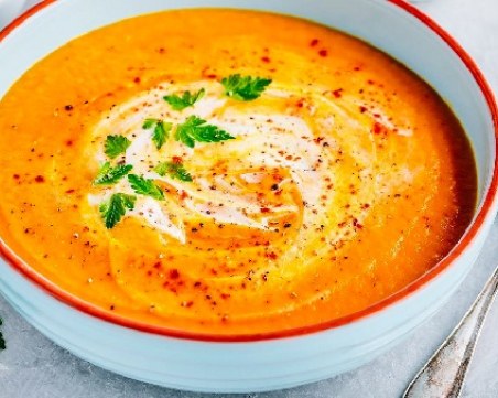 Морковена супа с джинджифил