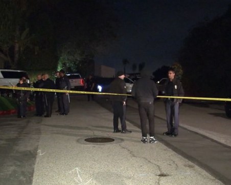 Най-малко 3-ма убити и 4-има ранени при стрелба в Лос Анджелис