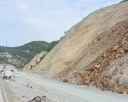 Шишков: Готов е проектът за укрепване на свлачището на магистрала „Струма