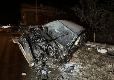 22 годишен е загинал при тежка катастрофа край пернишкото село Батановци