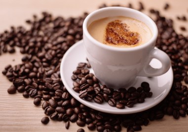 Диетологът Наталия Комова посочи кафето като продукт, който помага да се