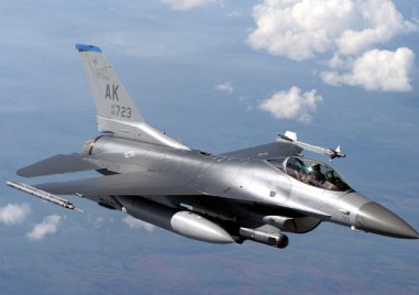 Президентът Джо Байдън заяви че Съединените щати няма да предоставят изтребители F 16