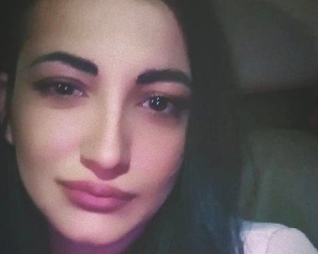 Полицайката, хваната с марихуана, остава в ареста