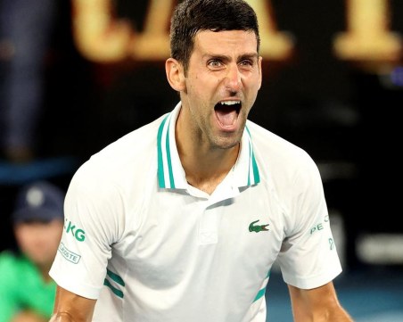Джокович имал мускулно разкъсване по време на финала в Австралия