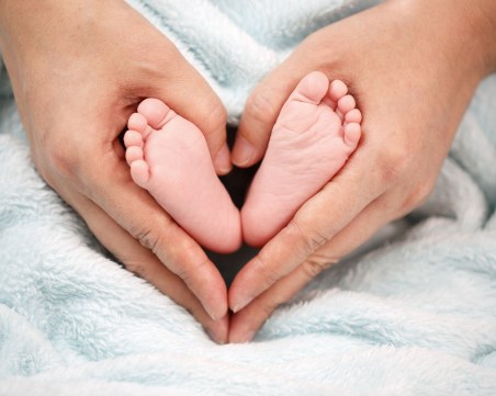 52-годишна българка роди здраво бебе чрез донорска яйцеклетка