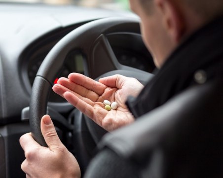 Арестуваха 20-годишен шофьор в Пловдив, в кръвта му откриха половината Менделеева таблица