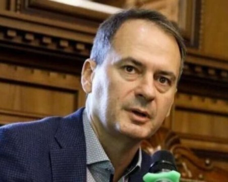 Христо Грозев е принуден да напусне Австрия, остава в САЩ