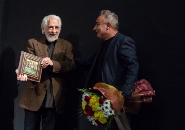 Народният театър отбелязва 90-годишнината на Асен Шопов с Майстори на пловдивската драма
