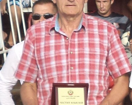 Почина знаков футболист от Чирпан