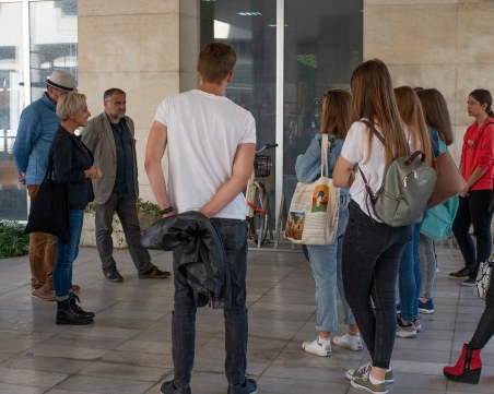 Търсят се любопитни деца за новата учебна година на академия 