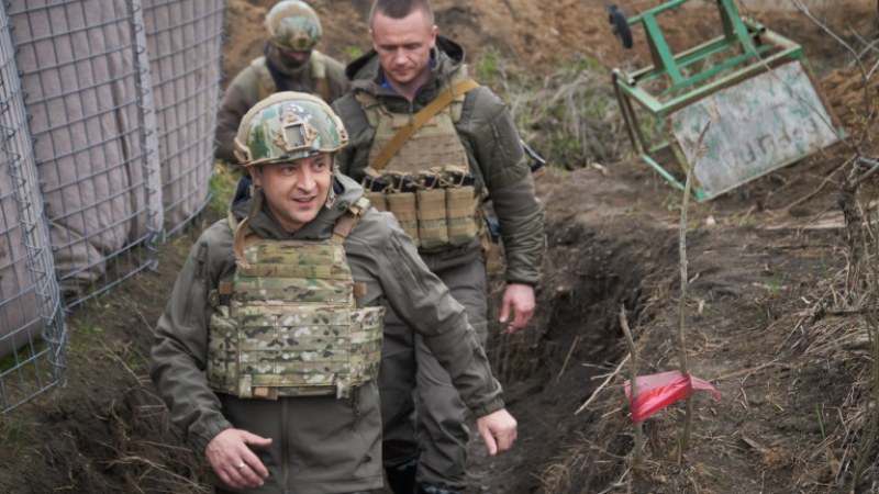 Украинският президент Володимир Зеленски каза, че ситуацията на фронта в
