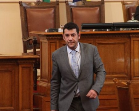 Евгени Будинов отговори на Морфов: Мъжката постъпка беше самият Сашо да ми го каже