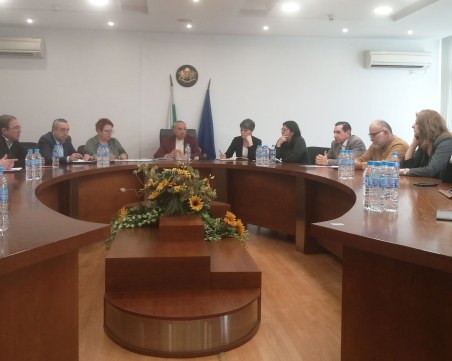 Партиите не се разбраха за председател на 17 РИК в Пловдивска област