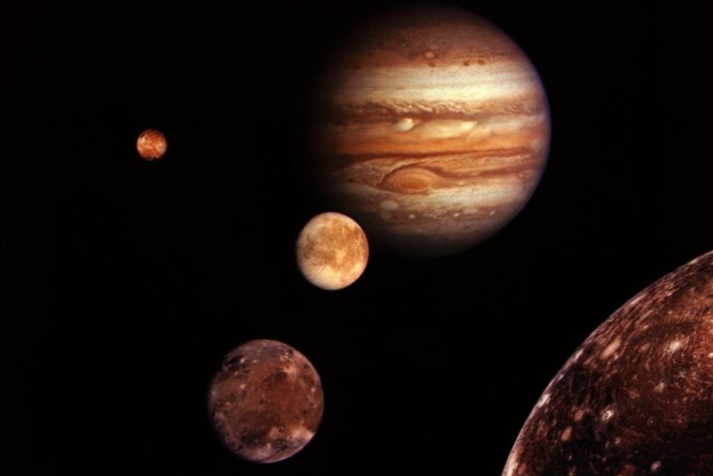 Астрономите откриха 12 нови луни около Юпитер, с което общият