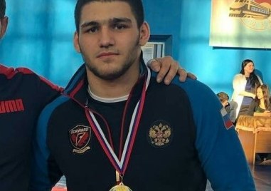 Шампионът на България по борба в свободен стил в категория